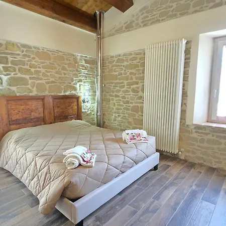 La Casetta Feriegård Santa Sofia