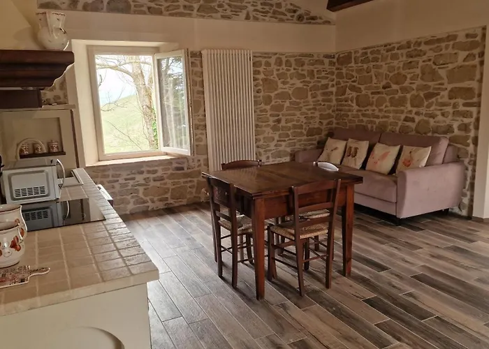 Κατάλυμα σε φάρμα La Casetta *